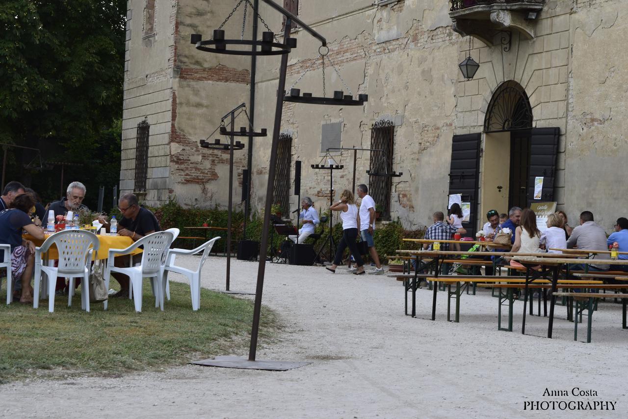 Ostello Castello Mina Della Scala Casteldidone Экстерьер фото