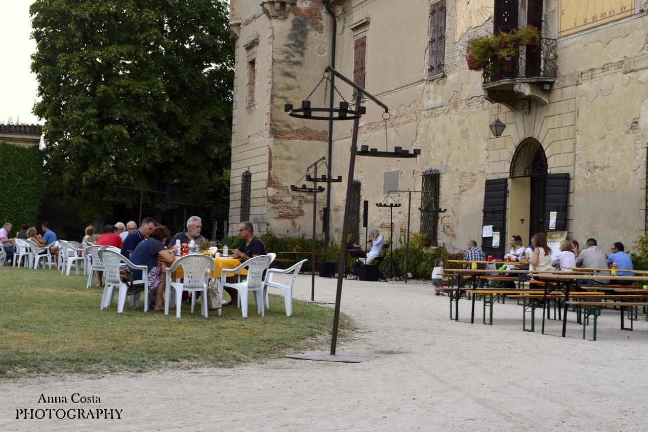 Ostello Castello Mina Della Scala Casteldidone Экстерьер фото